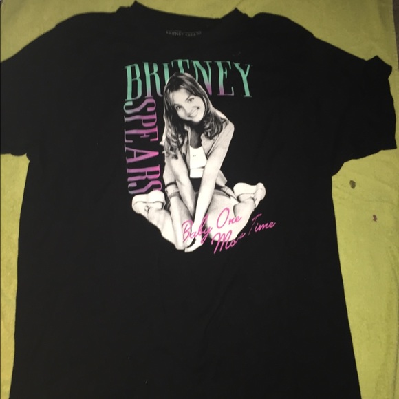 Brittany Spears Short sleeve tee - Picture 2 of 3